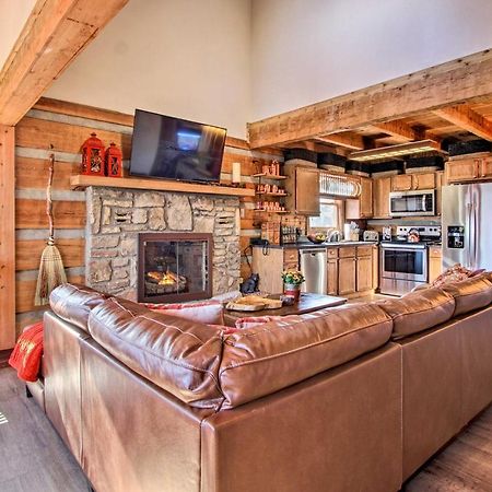Panoramic-View Gatlinburg Cabin With Private Hot Tub Eksteriør bilde