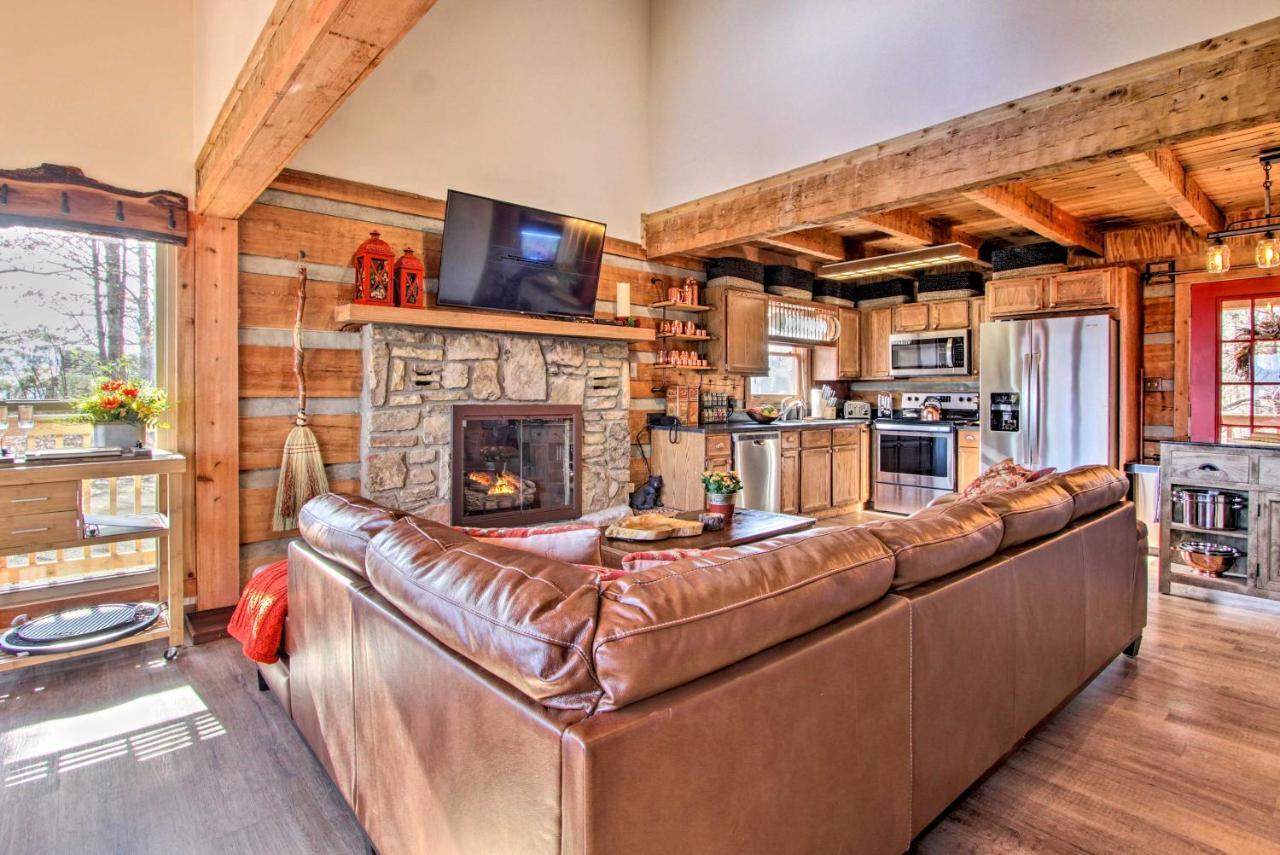 Panoramic-View Gatlinburg Cabin With Private Hot Tub Eksteriør bilde