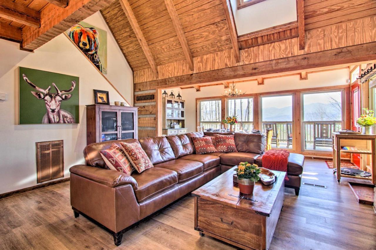 Panoramic-View Gatlinburg Cabin With Private Hot Tub Eksteriør bilde