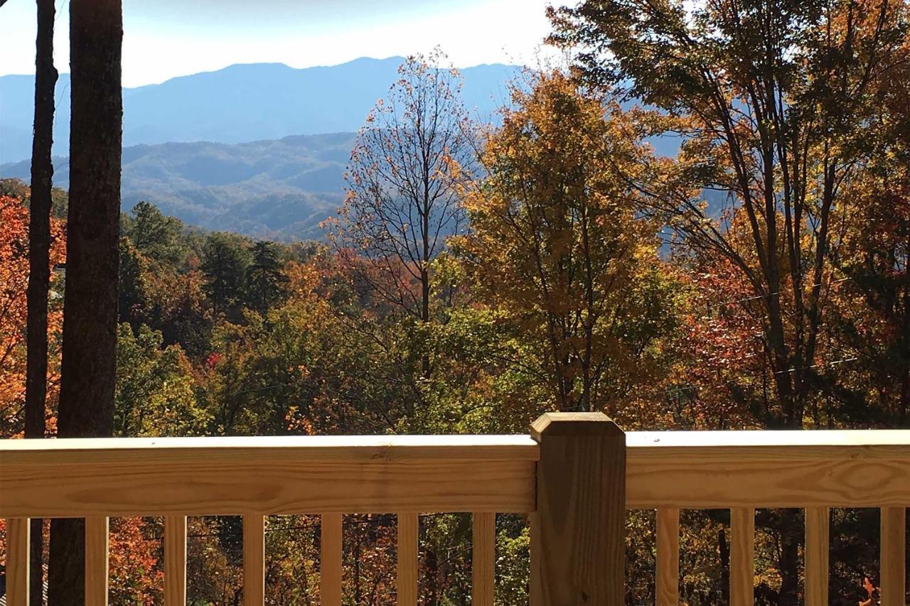 Panoramic-View Gatlinburg Cabin With Private Hot Tub Eksteriør bilde