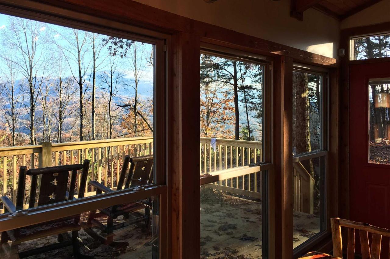 Panoramic-View Gatlinburg Cabin With Private Hot Tub Eksteriør bilde